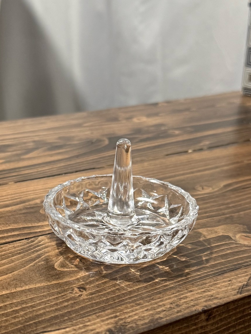 Vintage Brinn’s 24% Lead Crystal Ring Holder with original box